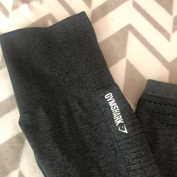 SOLD Gymshark high waisted black seamless leggings - Picture 2 of 6